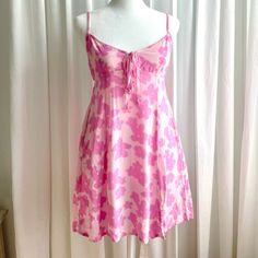 Nwot - Never Worn Pink Floral Dress From Target Brand, Wild Fable. Size Small But Could Fit An Extra Small Nicely Too. Has Hidden Pockets. Very 90’s Vibe. Target Brands, Pink Floral Dress, Wild Fable, Wear Pink, Pink Floral, Floral Dress, Colorful Dresses, Target, Mini Dress