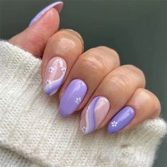 Purple Flowers False Nail Summer Short Almond Press on Nails for Nail Art 24pcs Lilac Nails, Almond Nails Designs, Cute Gel Nails, Nail Swag, Short Acrylic Nails Designs