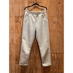 Fleece Lined Unisex Sweatpants Grey Medium Warm Comfy Size - Medium Color - Grey Nwot Features: Fleece Lined Size: Unisex Medium Condition: New Without Tags Unisex Sweatpants, Quilted Pants, Sweatpants Grey, Sweats Outfit, Juicy Couture Pants, Adidas Track Pants, Athleisure Casual, Joggers Womens, Scrub Pants