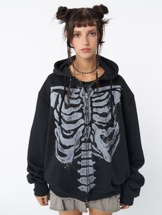 Shop our new zip up hoodie jacket in black, featuring a skeleton graphic screen print. Your new go-to. Discover women's jackets, y2k sweatshirts and more aesthetic grunge goth clothes at Minga London. Oversized Zip Up Hoodie, Black Zip Up Hoodie, Minga London, Skeleton Hoodie, Skeleton Print, Black Zip Ups, Pop Punk, Oversized Hoodie, Goth Outfits