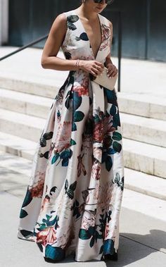 Look da cerimonia e non solo: battesimo 2 Vacation Maxi Dress, Evening Gown Dresses, Elegant Maxi Dress, Sleeveless Long Dress, Beauty Dress, Maxi Robes, Maxi Dresses Casual, Women Long Dresses