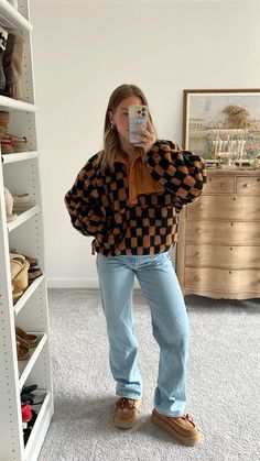 fall outfits, fall aesthetic, fall fashion outfits, fall fashion, Fall outfits 2024, fall outfit inspo, casual fall outfits, casual fall outfits for women, casual fall outfit, fleece jacket, fleece jacket outfit, uggs outfit, platform uggs outfit Platform Uggs Outfit, Casual Fall Outfits For Women, Fleece Jacket Outfit, Platform Uggs, Outfits Fall Aesthetic, Fall Outfits Casual, Fall Outfits For Women, October Outfits, Casual Fall Outfit