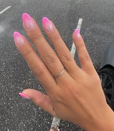 Preppy Almond Nails Designs, Pink Hoco Nail Ideas, Acrylic Nails Pink Ombre, Trending Acrylic Nails Pink, Short Round Acrylic Nails, Round Acrylic Nails, Nails Pink Ombre, Pink Ombré Nails, Ombre Nails Pink