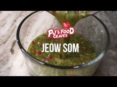 QUICKEST and EASIEST JEOW SOM | Lao Spicy Dipping Sauce | Seafood Sauce ແຈ່ວສົ້ມ - YouTube Jeow Som, Seafood Dipping Sauce, Seafood Sauce Recipe, Best Chicken Ever, Seafood Dip, Spicy Dipping Sauce, Laos Food, Fresh Eats, Seafood Sauce