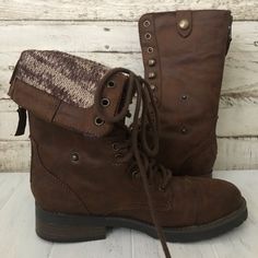 Brown Shade With Wool Lining, American Eagle Lace Up Boots. They Have A Zip Up The Back & You Can Fold The Tops Over. Nwot. Casual Fitted Brown Lace-up Boots, Casual Combat Boots With Medium Width, Synthetic, Brown Combat Boots For Winter, Casual Synthetic Combat Boots Medium Width, Brown Lace Up Boots, Brown Shade, Brown Shades, Lace Up Boots, Shoe Laces