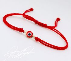 Excelente regalo para alguien muy especial  Mirar las fotografías para más detalles gracias por su apoyo Casual Red Resizable Jewelry, Casual Red Jewelry With Adjustable Cord, Red Evil Eye Jewelry For Festival, Casual Red Jewelry With Sliding Knot, Resizable Red Jewelry For Beach, Red Adjustable Casual Jewelry, Casual Red Jewelry For Gifting, Casual Red Jewelry For Gifts, Traditional Red Jewelry For Summer