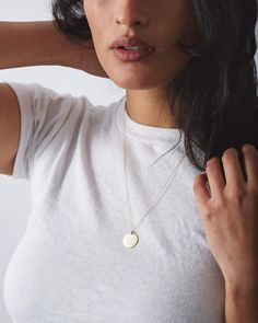 Our 16mm large-sized disk necklace, without personalization. A timeless piece to dress up or down. Classic Pendant Necklace, Disk Necklace, Jewelry Wardrobe, Family Jewels, Disc Necklace, Real Gold, Gold Material, Layered Necklaces, Shop Necklaces