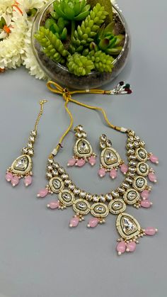 Kundan necklace and earring with light pink beads Kundan Necklace, Kundan Necklaces, Pink Beads, Gold Gold, Light Pink, Gold Necklace, Beads, Gold, Pink