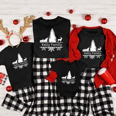 Family Photoshoot Christmas, Nola Bachelorette Party, Nola Bachelorette, Photoshoot Christmas, Matching Family Christmas Shirts, Family Tshirt, Outfit Grunge, Christmas Day Outfit, Christmas Jammies