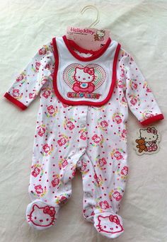 hello kitty baby clothes Baby Hello Kitty Clothes, Sanrio Baby Stuff, Sanrio Baby Clothes, Hello Kitty Baby Stuff, Reborn Accessories, Hello Kitty Baby Clothes, Clothes Hello Kitty, Hello Kitty Nursery, Hello Kitty Outfit