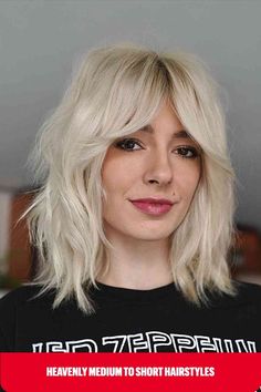 Short Medium Textured Modern Shag with Curtain Bangs 70s Haircuts, Medium Shag Haircuts, 70s Hair, Lob Hairstyle, Shag Hairstyles, Curtain Bangs, Shoulder Length Hair, Curly Hair Styles Naturally, Hairstyles With Bangs