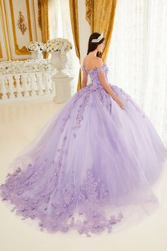 Look like a fairy-tale Princess in this beaded 3D butterfly applique long off the shoulder dress with A-line skirt from Ladivine by Cinderella Divine 15709. Step into a dream wearing this beautiful off the shoulder butterfly ball gown! With its distinct sweetheart neckline and lace applique, you’ll feel like pure royal Long Ball Dresses, Lavender Quinceanera, Purple Quinceanera Dresses, Gown Silhouette, Off Shoulder Ball Gown, Long Sleeve Ball Gowns, Tulle Balls, Cinderella Divine, Ball Gowns Princess