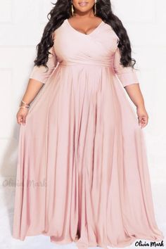 Olivia Mark - Chic V Neck Long Dress with Patchwork Detail for Plus Size Women Dusty Pink Outfits, V Neck Long Dress, Maxi Vestidos, Long Dress Plus Size, Chic Plus Size, Flattering Outfits, Middle Age Fashion, Evening Dresses Plus Size, Women's Evening Dresses