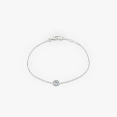 The Bezel Solitaire Bracelet combines vintage-inspired detail and modern appeal together for a look that’s timelessly elegant. Solitaire Bracelet, Bracelet Designs, Diamond Shapes, Solid Gold, Vintage Inspired, Silver Necklace, Rose Gold, White Gold, Chain