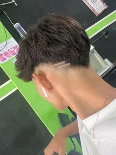 Low Fade Haircut Men's