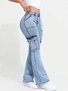 Cheap Denim Cargo Bottoms, Cheap Mid-rise Denim Cargo Pants, High-waist Denim Blue Cargo Pants With Multiple Pockets, Shein Cargo Jeans, Full-length Denim Blue Cargo Pants, 70 Fashion, High Fashion Outfits, Really Cute Outfits, Flare Pants