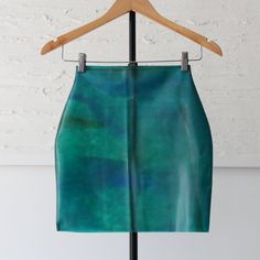 Introducing The **Shhh Couture Latex Mini Skirt In Dark Green Teal Blue Marble**An Exquisite Fusion Of Elegance And Bold Fashion. Designed For Those Who Dare To Make A Statement, This Mini Skirt Is Crafted From High-Quality Latex, Offering A Sleek, Second-Skin Fit That Accentuates Your Curves. The Mesmerizing Dark Green Teal Blue Marble Pattern Adds A Touch Of Sophistication, Making It Perfect For A Night Out Or A Daring Daytime Look. Tailored In A Uk Size 8 (Us 4 Small), It Hugs The Body While Latex Mini Skirt, White Ruffle Skirt, Lululemon Tennis Skirt, Couture Skirts, Faux Leather Mini Skirt, Tweed Mini Skirt, Sequin Mini Skirts, Embroidered Skirt, Chic Top