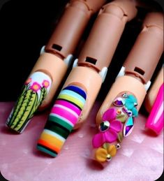 Colombian Nails Designs, Mexicana Nails, Serape Nails, Frida Nails, Summer Color Nails, Mexico Nails, Rosarito Mexico, Nail Art Designs Valentines, Nail Art Designs Valentines Day