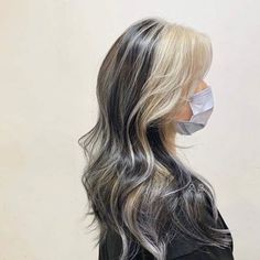 Skunk Hair, Hair Color Underneath, Hair Color Streaks, Hair Color And Cut