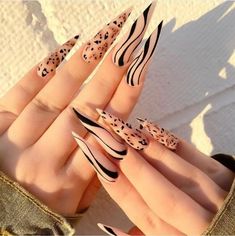 Acrylic Fake Nails Wearable Long Sharp Nail Broken Diamond Butterfly Dot Diamond Full Cover Nail Tips Set Press On Nails New AMAIO Long Pointed Nails, Fake Nails Long, Sharp Nails, Long Stiletto, Nagel Tips, Manicure Tips, Fake Nails With Glue, Diy Nail Art, Manicures Designs