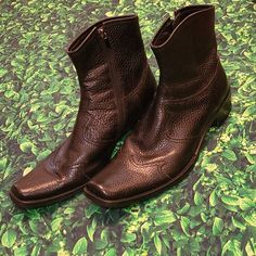 These Genuine Leather Western Style Heeled Boots For Men Are Very High Fashion. Great Quality And Like New Condition. Zipper On Inner Side. Boots For Men, Western Style, Shoes Heels Boots, Western Fashion, Boots Men, Shoes Women Heels, Heeled Boots, High Fashion, Shoes Mens