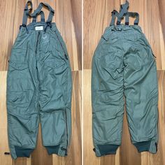 "Vintage 1962 USAF extreme cold weather insulate trousers type F-1B size 30 like a medium. Features, U.S. Air Force print on the waits, Conmar zippers intact with leather pull tabs, multiples pockets, buttons on the waist for suspenders included, back waist belt with a metal slider buckle, zip up leg openings with ribbed cuffs, good used condition, minor wear, check pictures. Made in U.S.A. H. Bernstein & Co.  Please, check carefully the measurements, photos and description of the article before buying it, we do not accept changes or returns. Measurements lying face down: (Model on the pics is 5.10 tall and 160 pounds weight.) 15\" Waist flat face down. 48\" Long, from the top of the waist to the hem down. 22\" Hip. 15\" Thigh. 31\" Inside leg length. 7\" Leg opening. Let me know if you ha 160 Pounds, Extreme Cold Weather, Flat Face, U S Air Force, Face Down, Leather Pulls, Suspenders, Waist Belt, Cold Weather