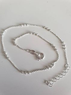 Hand Beads, Silver Anklet, Sterling Silver Anklet, Pretty Designs, Silver Chain Style, Silver Anklets, Anklet Jewelry, Hand Beading