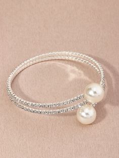 Silver Fashionable   Pearls  Bangle    Jewelry Latest Bracelets, Elegant Weddings, Plastic Bangles, Bracelet Tennis, Jewel Wedding, Silver Wedding Jewelry, Tennis Chain, Pearl Bangle, Pearl Decor