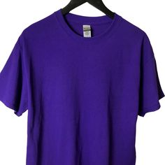 New Gildan Basic Tee T Shirt Minimal Classic Short Sleeve Cotton Solid Logo Adult Purple Large L Nwot Adult Unisex Fit Chest: 20.5" Length: 30" Well Cared For Nice Logo Compare Measurements To A Similar Sized Item To Ensure Proper Fit. Color May Vary Depending On Lighting. Flaws, If Any, Shown In Pictures Will Be Considered As Described And Noted. Features: Solid Size: L Condition: New Without Tags New Without Tags. Urban Outfitters Relaxed Fit Short Sleeve Shirt, Purple Plain Short Sleeve Top, Basic Purple T-shirt With Relaxed Fit, Purple Graphic Tee With Relaxed Fit, Casual Purple Pre-shrunk T-shirt, Basic Purple Short Sleeve T-shirt, Urban Outfitters Blue Tops For Streetwear, Purple Short Sleeve Top, Purple Crew Neck Graphic Tee