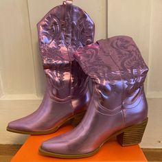 New, Never Worn, In Original Box. Metallic Cowgirl Boots, Metallic Cowgirl, Bronx Boots, Purple Cowboy Boots, Justin Cowgirl Boots, Suede Cowboy Boots, Bar Hopping, Purple Metallic, Leather Boots Heels