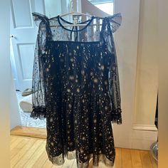 Crewcuts Gorgeous Black Dress With Sparkly Gold Stars- Perfect For Holidays, Special Occasions, Or Everyday - Brand New Never Worn! Gorgeous Black Dress, Festive Dress, Festival Dress, Gold Stars, Kids' Dresses, Special Occasion, Black Dress, Holidays, Festival