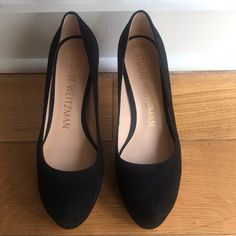 New Never Wear Black Size 6 Formal Heels With Suede Lining And Round Toe, Formal Court Shoes With Suede Lining And Round Toe, Vintage Shoes Women, Leopard Print Pumps, Black Patent Pumps, Beige Pumps, Stuart Weitzman Heels, Velvet Pumps, Low Heel Pumps