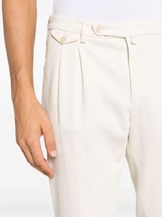 white stretch-cotton denim pleat detailing tapered leg mid-rise belt loops off-centre front button fastening two side inset pockets front flap pocket two rear flap pockets Size Info IT Color Detail Beige Made In Italy Material Cotton 97% Elastane 3% Season One Fall-Winter Season Two Fall-Winter Product trousers Brand Briglia Size And Fit This piece fits true to size. We recommend you get your regular sizeModel is 1,84m / 6ft 1in wearing size 48 (IT) Classic Tapered Pants With Belt Loops, Classic Tapered Formal Bottoms, Relaxed Fit Tapered Bottoms With Belt Loops, Classic Fitted Tapered Pants, Casual Bottoms With Concealed Placket For Business Casual, Spring Bottoms With Concealed Placket And Tapered Leg, Classic Tapered Pants For Spring, Classic Tapered Spring Pants, Fitted Tapered Bottoms With Welt Pockets