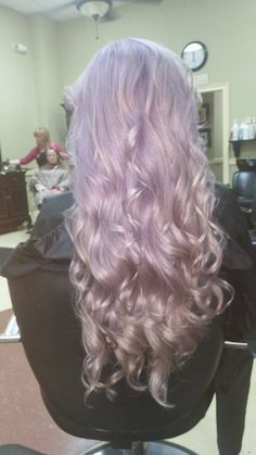 Lavender Light Purple Hair Pastel, Lilac Hair Curly, Lavender Shag Hair, Muted Lavender Hair, Blond And Lavender Hair, Curly Lavender Hair, White Lavender Hair, Lavender Curly Hair, Blonde Hair With Lavender