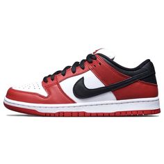 Nike Sb Dunk Low Chicago, Nike Skateboarding, Nike Snkrs, Dr Shoes, Nike Sb Dunk Low, Sb Dunk Low, Nike Sb Dunks Low, Nike Sb Dunk, Nike Sb Dunks