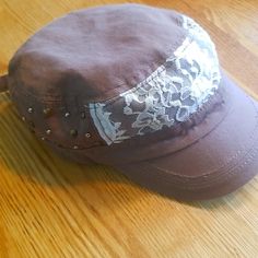 Women's Mixit Tan Baseball Hat With Lace And Stud Embellishment. Nwt Never Worn Casual Distressed Brown Baseball Cap, Worn Baseball Cap, Vintage Khaki Baseball Cap, Distressed Brown Baseball Cap, Vintage Brown Cotton Baseball Cap, Casual Mori, Floppy Hat Summer, Fuzzy Bucket Hat, Floppy Sun Hats