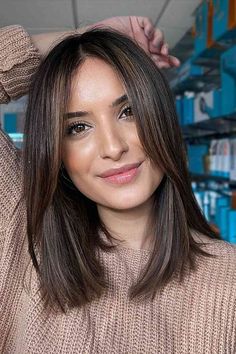 Shoulder Length Straight Hair, Haircuts For Medium Length Hair, Fine Straight Hair, Straight Hair Cuts, Shoulder Length Hair Cuts, Haircuts For Medium Hair, Haircuts Straight Hair, Mid Length Hair, Medium Hair Cuts