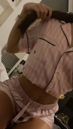 Intimo Victoria Secret, Chav Outfits, Tumblr Girly Aesthetic 2013, Cute Lazy Day Outfits, Belly Piercing, Pink Girly Things