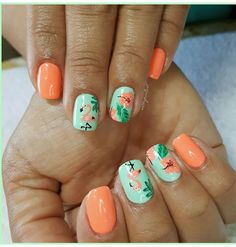 Peach Tropical Nails, Palm Tree Nails Design Summer, Coral Palm Tree Nails, Palm Tree And Flamingo Nails, Teal Palm Tree Nails, Pedi Designs, Flamingo Nails