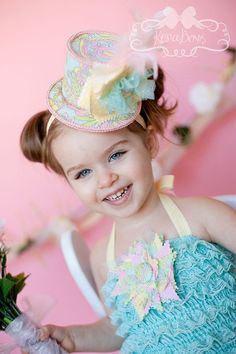 How To Make Decorations, Girls Tea Party, Mini Hat, Pastel Party, Spring Birthday, Mini Top Hat