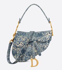 Tas Lv, Blue Dior, Best Designer Bags, Dior Saddle, Christian Dior Fashion, Maria Grazia Chiuri, Christian Dior Couture, Maria Grazia