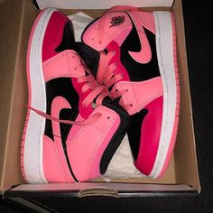 Brand New Air Jordan 1s Pinksicle Size 5y Fits Women’s 6.5. Only Reason I’m Selling Is Cus I Like To Size Up To Wear Really Thick Socks With Them , Otherwise They Fit Perfect. Shoe Is Deadstock And Will Not Be Released Again. Perfect For Back To School Or Everyday Wear. Send Offers Or Dm Offers Jordan Outfits Womens, Mid Jordan 1, Jordan 1 Mids, Pink Jordans, Air Jordan 1s, Jordan Outfits, Jordan 1s, Fits Women, Thick Socks