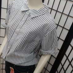 New Without Tags (Button Attached) Woman Within Brand Size 1x (22-24p) 26" Bust Flat 29" Length 100% Cotton Machine Wash Reasonable Offers Accepted 5 Star Seller **All Orders Steam Sanitized & Shipped Within 24 Business Hours ** Casual Striped Blouse For Daywear, Casual Pinstripe Tops For Daywear, Spring Yarn-dyed Collared Tops, Casual Striped Blouse With Placket, Casual Collared Seersucker Tops, Casual Pinstripe Collared Blouse, Casual Seersucker Collared Tops, Casual Pinstripe Tops With Button Closure, Spring Seersucker Tops