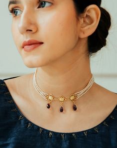 Noori Pearl Choker - Hyperbole Accessories Elegant Meenakari Temple Choker Necklace, Traditional Pearl Drop Choker Necklace, Pearl Jewelry Necklace Indian, Grand Jewellery, Pearl Choker Necklace Indian, Mughal Motifs, Simple Necklace Designs, Indian Choker Necklace, Elegant Choker