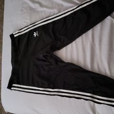 Never Worn, Adidas Brand Size Small Adidas Black Casual Leggings, Casual Black Adidas Leggings, Casual Adidas Leggings, Stretch Black Sweatpants With Three Stripes, Black Stretch Sweatpants With Three Stripes, Black Adidas Stretch Sweatpants, Black Adidas Activewear For Loungewear, Black Stretch Adidas Sweatpants, Adidas Leggings