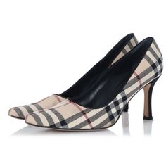 Classic Authentic Burberry Heels. Must Have Staple! Please Note That The Stock Photo Is Not A Representation Of The Actual Shoe. Used. Worn A Couple Of Times. The Shoes Show Sign Of Wear And There Are Stains On The Plaid. Please Take A Close Look At All The Photos And If You Have Any Questions, Feel Free To Ask! Burberry Heels, Plaid Heels, Burberry Shoes, Shoe Show, Shoes Color, Burberry, Size 7, Take That, Plaid