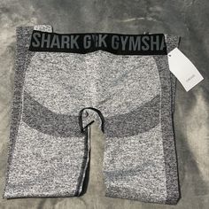 Gymshark Flex Low Rise Leggings-Black S New! New!! Gymshark Flex Leggings, Low Rise Leggings, Gymshark Black, Ombre Leggings, Flex Leggings, Brown Leggings, Cut Out Leggings, Purple Camo, Gymshark Leggings