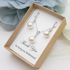 Elegant Pearl dangle Bridesmaid Necklace Earrings Set Silver Pearl Jewelry Sets For Gifts, Pearl Jewelry Sets Gift, Pearl Jewelry Sets For Gifts, Sterling Silver Jewelry Sets With Pearl Drop As Gift, Elegant Bridesmaid Gift Necklace, Silver Jewelry For Bridesmaid Gift, White Jewelry For Wedding Gift, Pearl Jewelry Sets As Gift, Pearl White Round Jewelry Set Gift