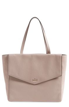 Obsessed with this bag - kate spade new york 'spencer court - archie' leather tote (Nordstrom Exclusive) available at #Nordstrom Beige Tote, Kate Spade Totes, Belt Bags, Crossbody Tote, Cute Bags, Kate Spade Bag, Kate Spade New York, Handbag Accessories