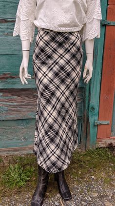 This fabulous skirt has the perfect retro vibe and will totally rock your tall boots for the vintage-equestrian look. A-line cut, black and white wool blend fabric in a plaid pattern, wide banded waist with 2 button and zipper opening on the side, unlined, curved hem, excellent condition. The label is Contempo Casuals and the marked size is 3 - this has a very small waist, please check the physical measurements, c1970s. The following measurements were taken with the garment lying FLAT and record Vintage Equestrian, Rock Hat, Vintage Rock, Retro Vibe, Looks Vintage, Small Waist, Tall Boots, Skirt Black, Vintage Skirt